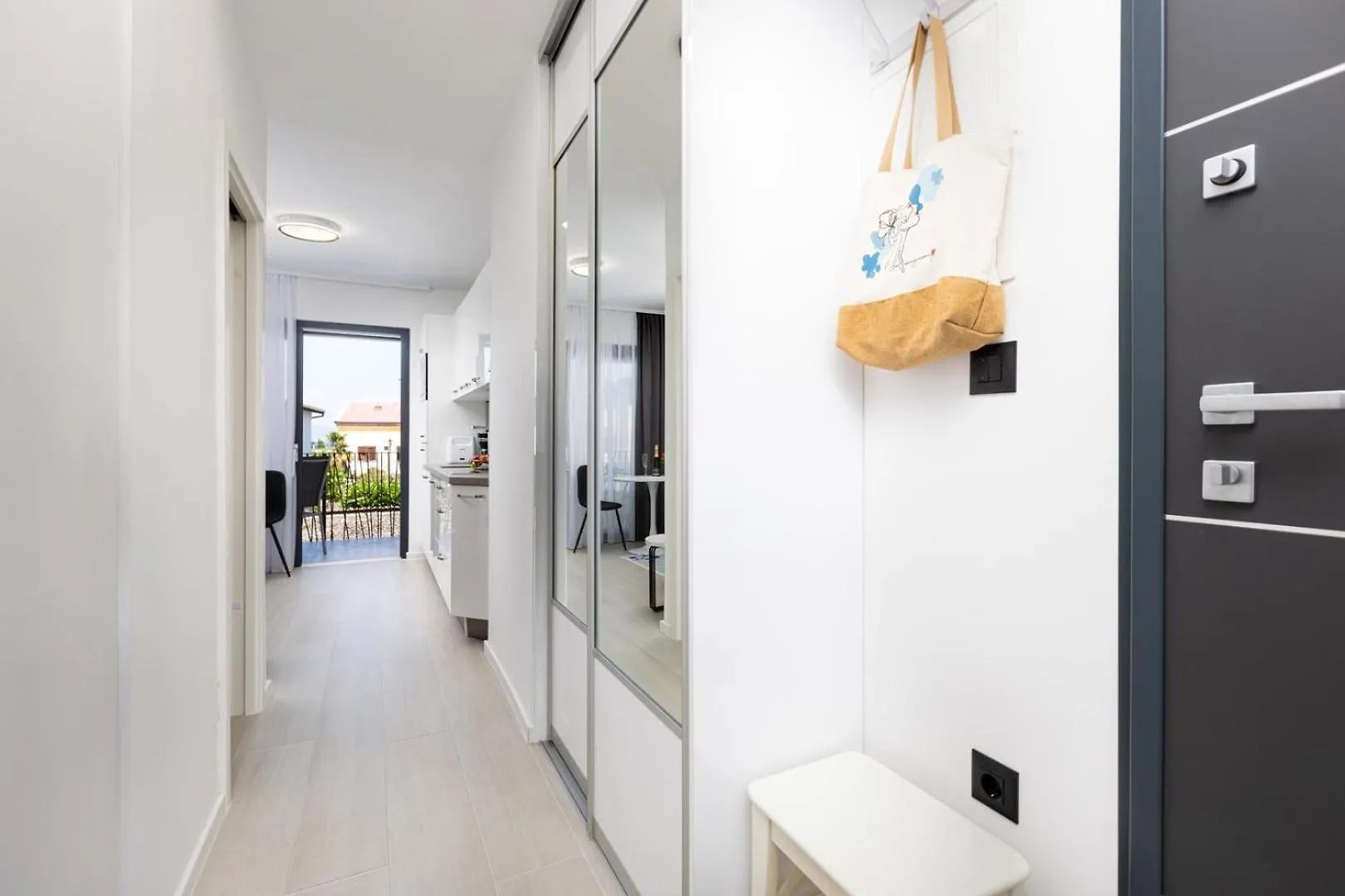 Luxury Studio Rim Tim Apartment Malinska 0*,  Croatia